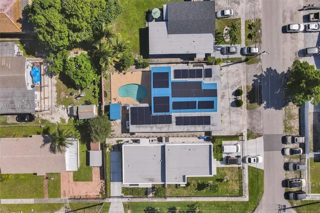 $750,000 | 311 East 51st Street, Hialeah, FL 33013