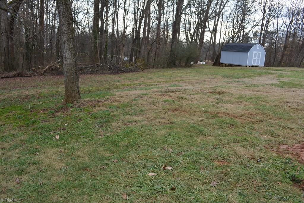 837 Austin Traphill Road Elkin, NC 28621 - Photo 14 of 24 Gallery Image 14