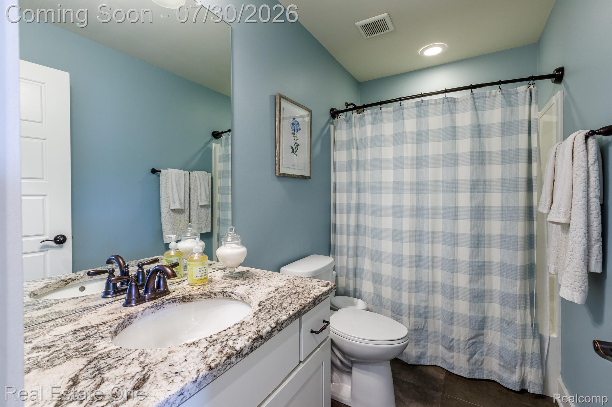 2785 Hartwick Drive Rochester, MI 48307 - Photo 21 of 33 2785 Hartwick Dr-25.jpg