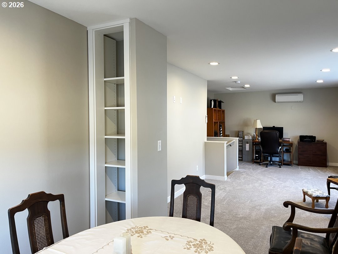 88097 Lake Point Drive Florence, OR 97439 - Photo 42 of 48 Upstairs Unit