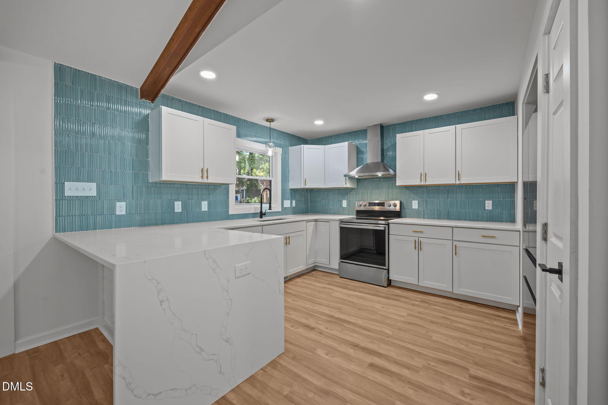 6315 Arnold Road Raleigh, NC 27607 - Photo 6 of 28 20-web-or-mls-IMG_3843