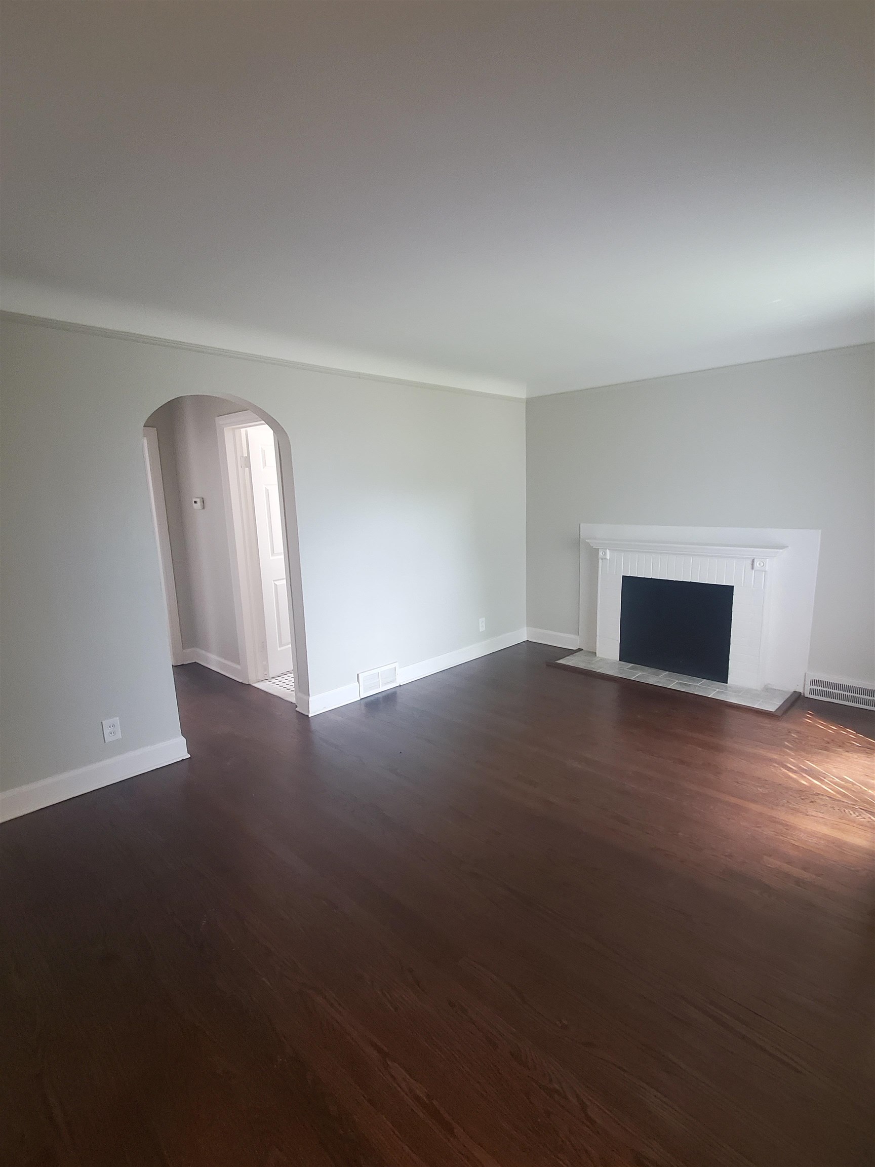 15687 Ash Avenue Eastpointe, MI 48021 - Photo 2 of 23