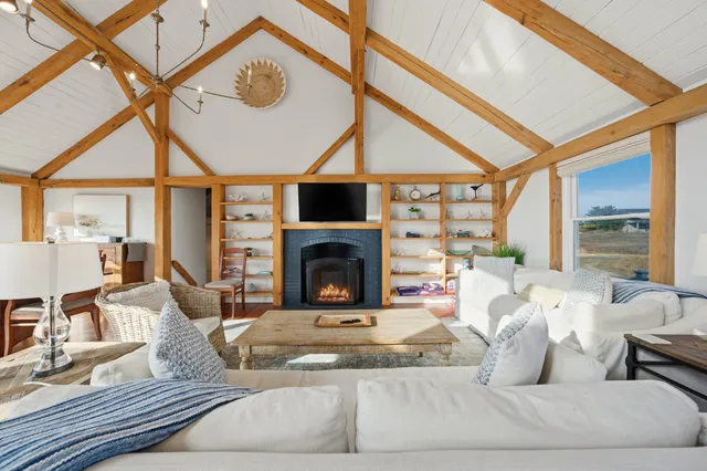 $2,995,000 | 45 Sheep Pond Road, Nantucket, MA 02554