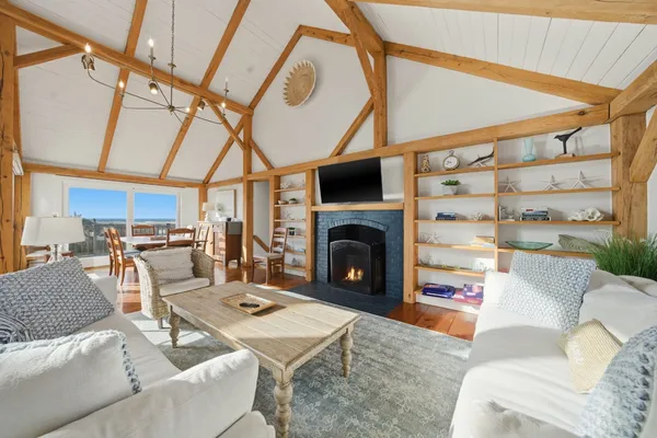 $2,995,000 | 45 Sheep Pond Road, Nantucket, MA 02554