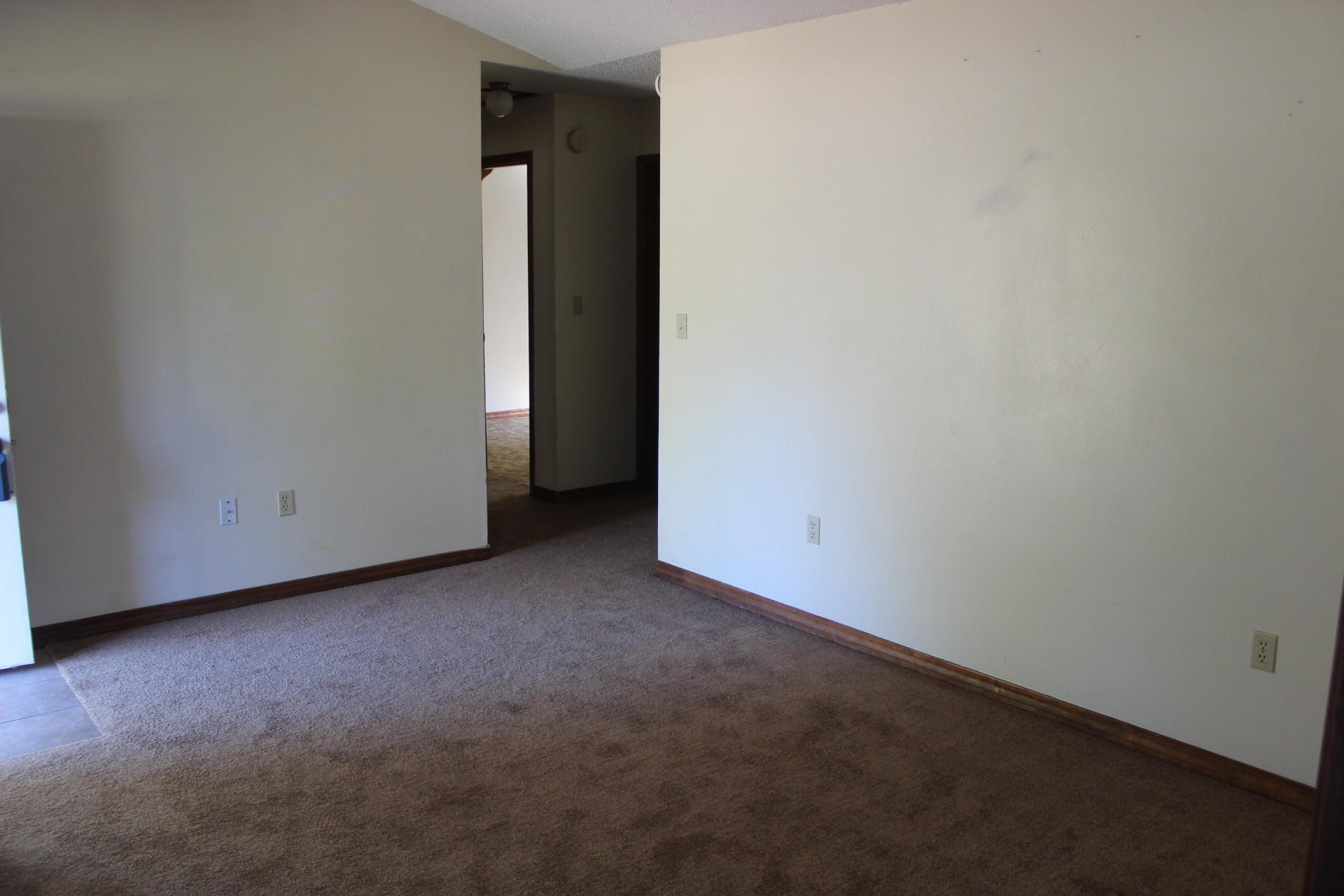 315 John King Road Crestview, FL 32539 - Photo 10 of 12 a view of a small space