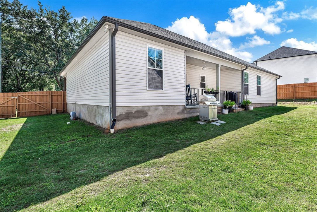 415 Thompson Street Pendleton, SC 29670 - Photo 35 of 36