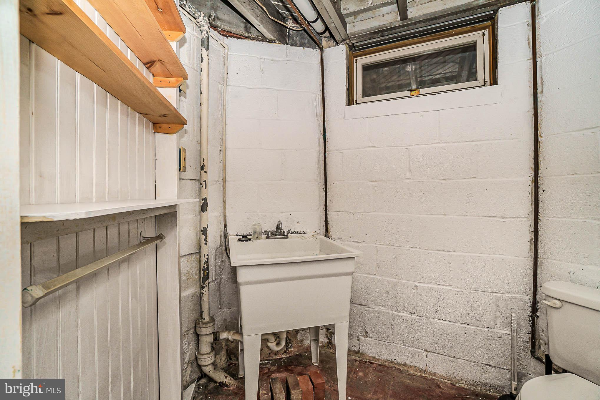 2405 Rudy Road Harrisburg, PA 17104 - Photo 23 of 30 Gallery Image 23