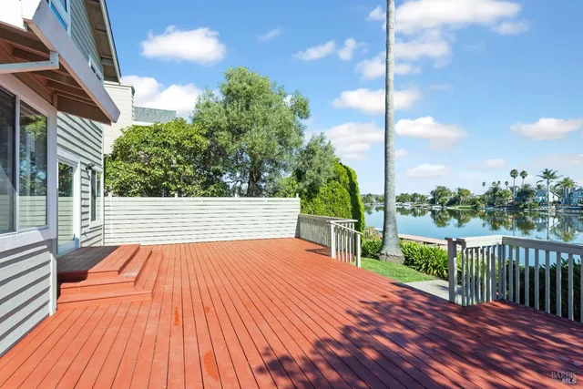 $7,650 | 8 Caribe Isle, Novato, CA 94949