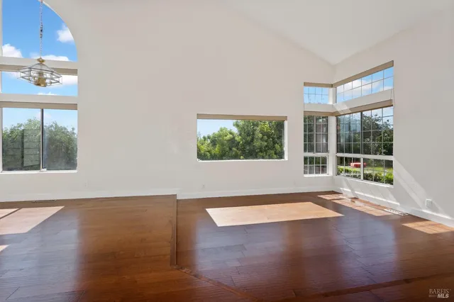 $7,650 | 8 Caribe Isle, Novato, CA 94949