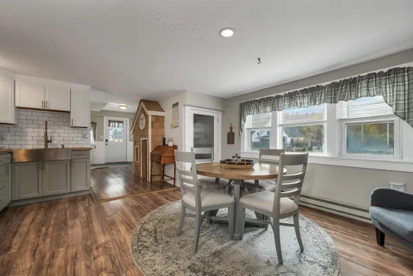 $825,000 | 1354 New Hampshire Rte 175, Campton, NH 03223