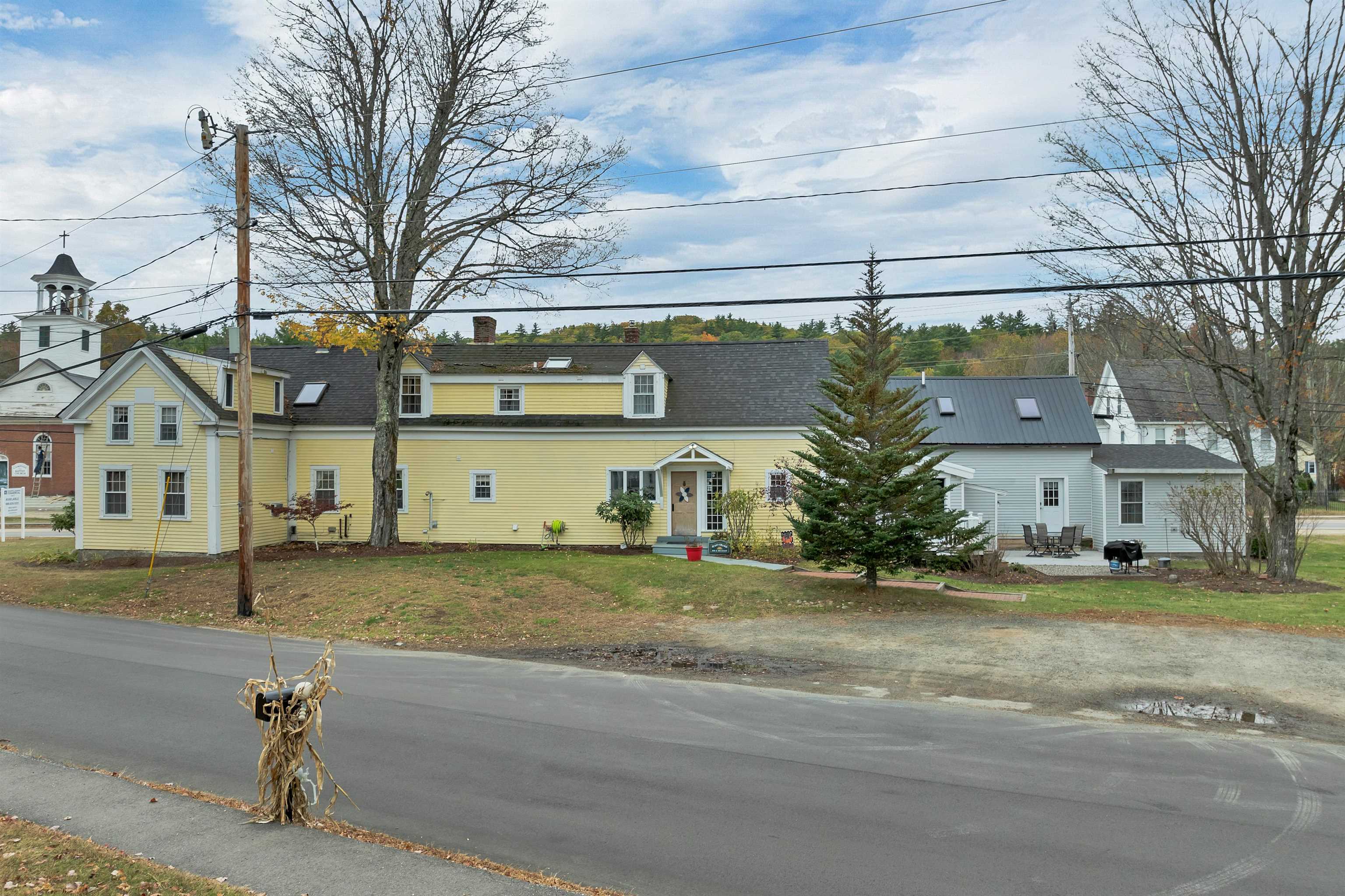1354 New Hampshire Rte 175 Campton, NH 03223 - Photo 2 of 60