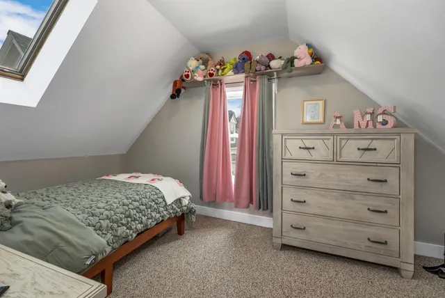 $875,000 | 1354 New Hampshire Rte 175, Campton, NH 03223