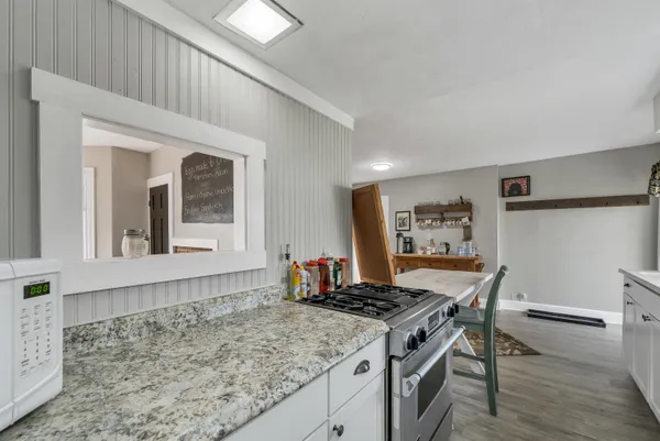 $825,000 | 1354 New Hampshire Rte 175, Campton, NH 03223