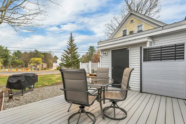 $825,000 | 1354 New Hampshire Rte 175, Campton, NH 03223