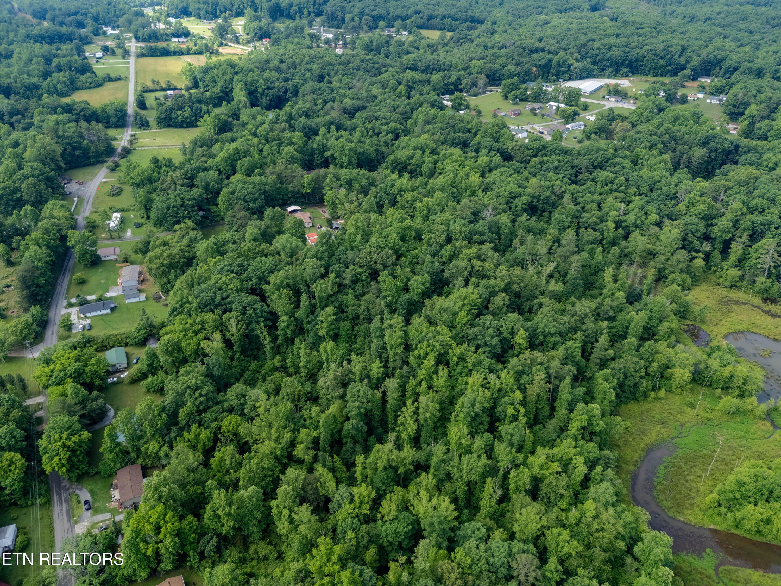 416 Liberty Road Wartburg, TN 37887 - Photo 12 of 14 DJI_20260528104207_0601_D-HDR