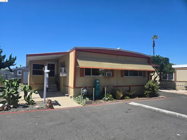 $109,000 | 3301 Buchanan Road, Unit 102, Antioch, CA 94509