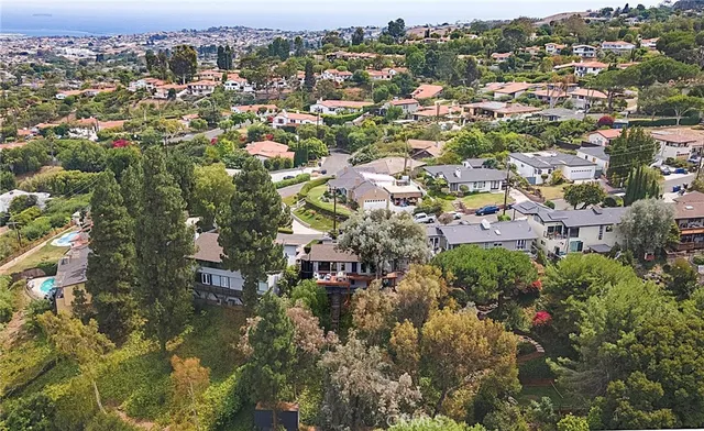 $1,869,000 | 6441 Via De Anzar, Rancho Palos Verdes, CA 90275