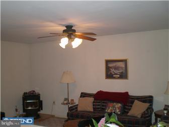 2099 Clover Mill Road Quakertown, PA 18951 - Photo 4 of 12 Family Room