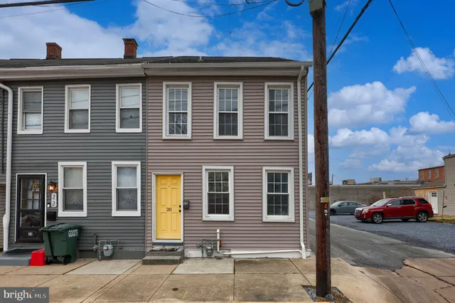 $189,900 | 20 South 5th Street, Columbia, PA 17512