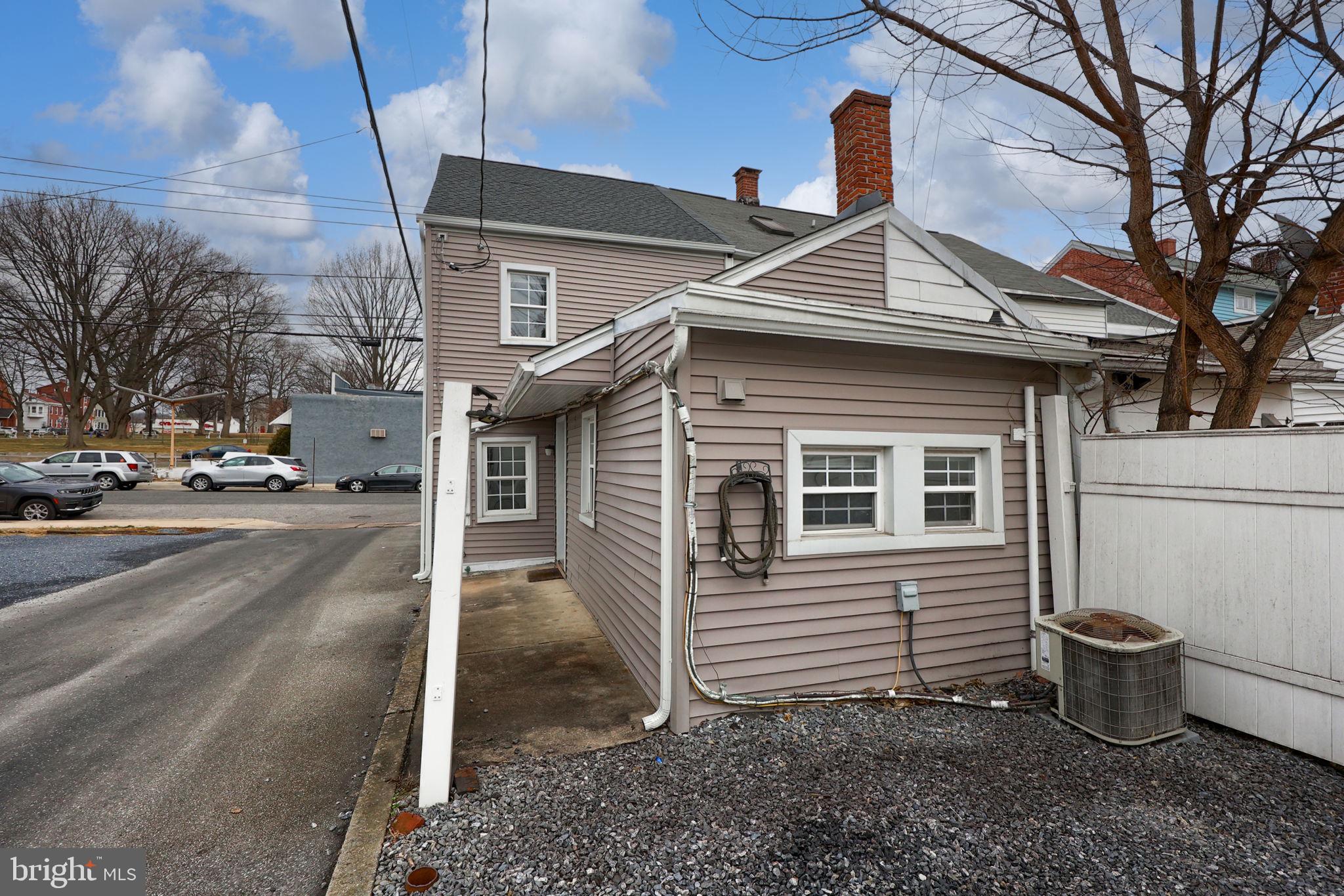 20 South 5th Street Columbia, PA 17512 - Photo 5 of 31