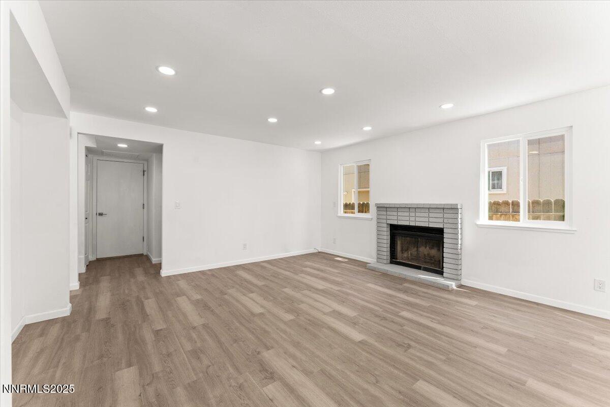 2719 Chavez Drive Reno, NV 89502 - Photo 14 of 33 14-2719 Chavez Dr Reno NV 89502 (14 of 3