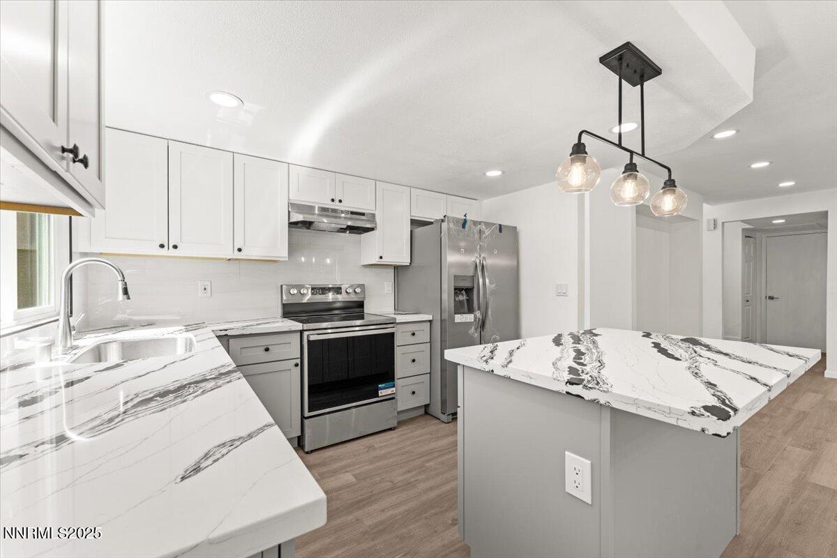 2719 Chavez Drive Reno, NV 89502 - Photo 17 of 33 17-2719 Chavez Dr Reno NV 89502 (17 of 3