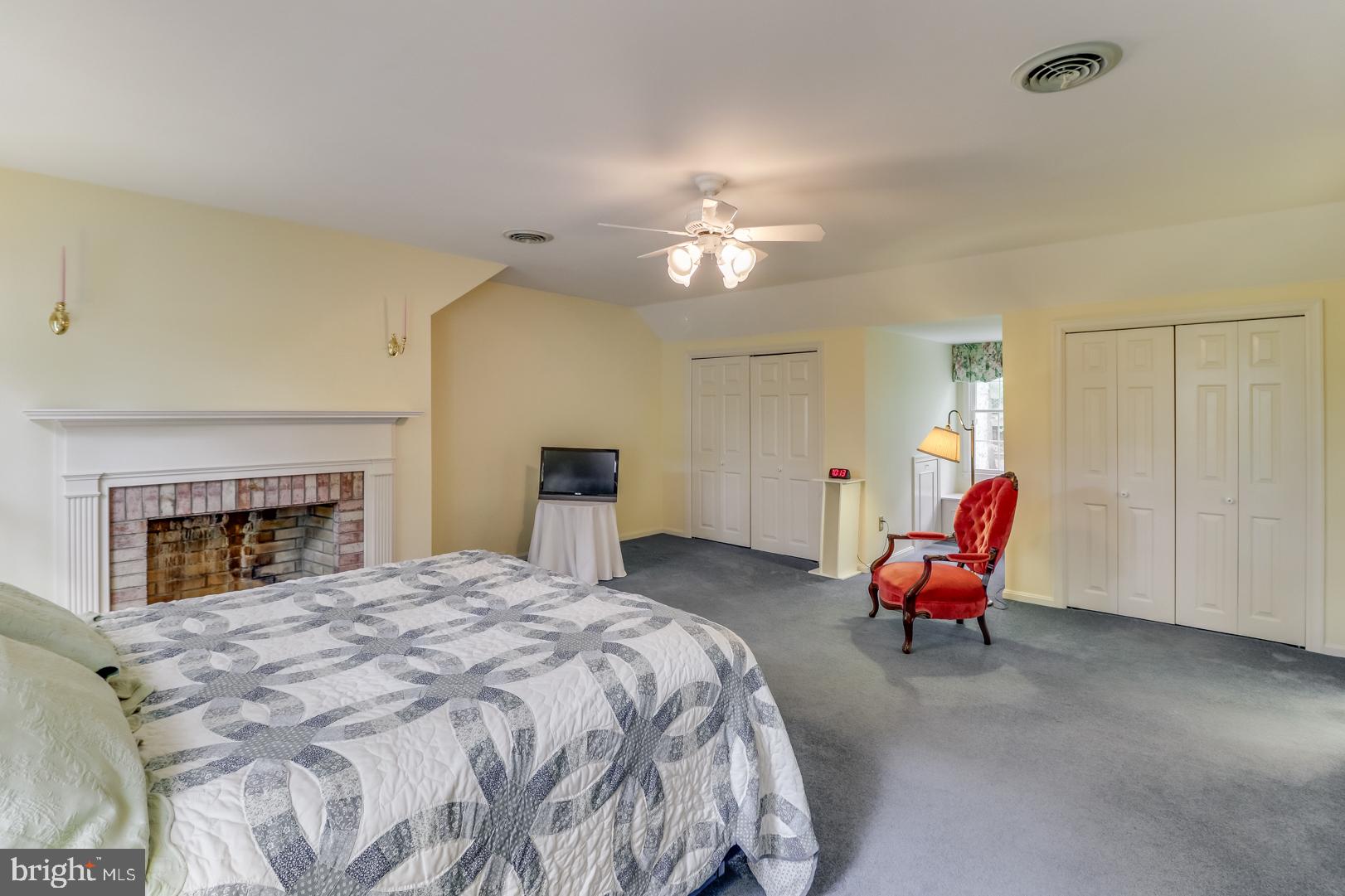 515 Troon Road Dover, DE 19904 - Photo 21 of 33 Master bedroom with double closets.
