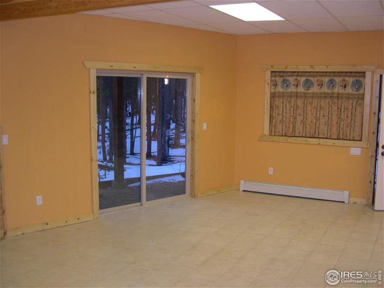 335 Verdi Road Black Hawk, CO 80422 - Photo 10 of 12 family room