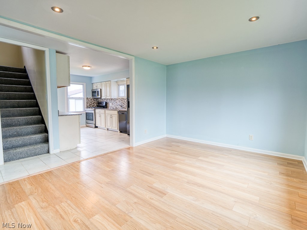 6025 Smith Road Brook Park, OH 44142 - Photo 11 of 35