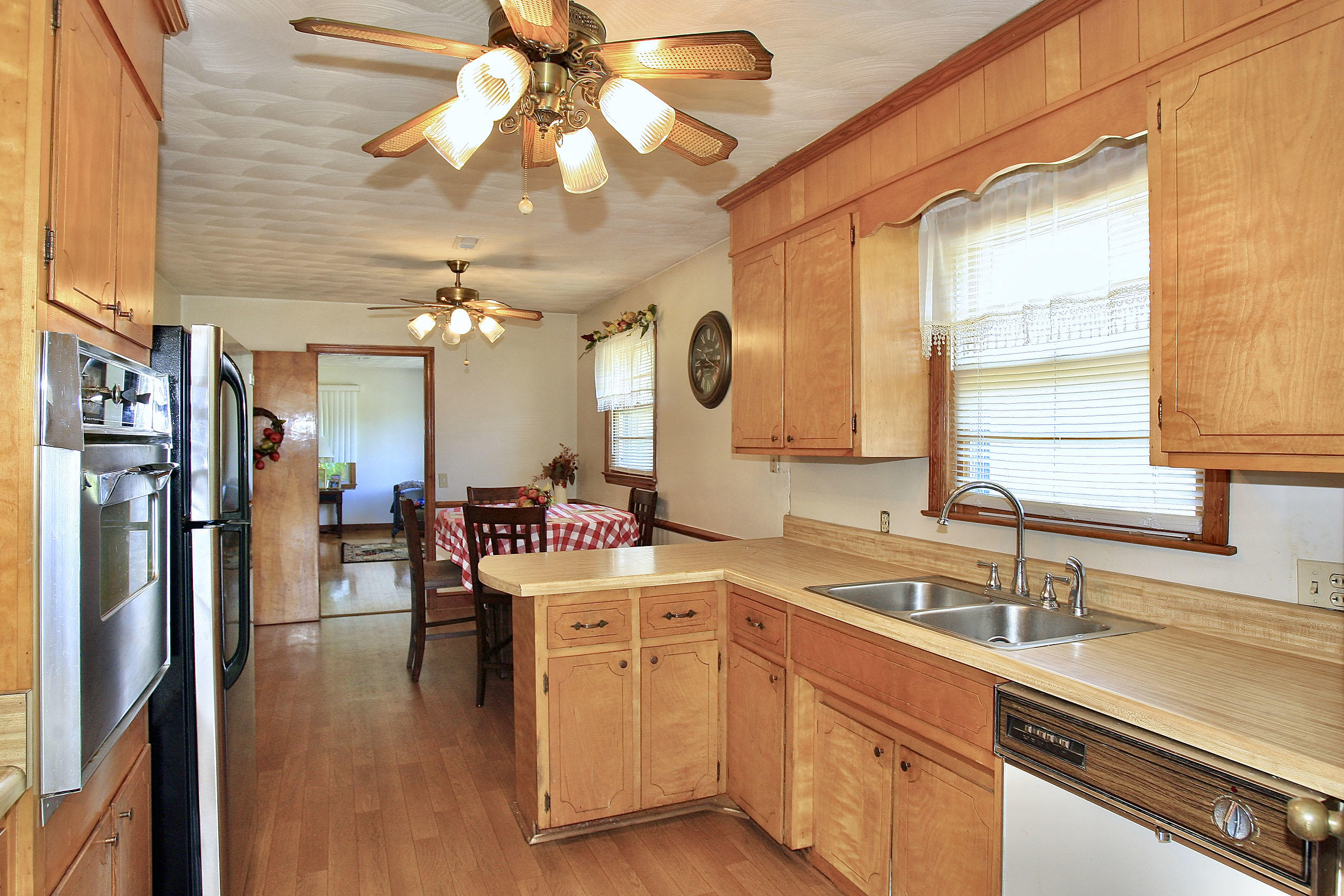 110 Hollywood Road Rocky Mount, VA 24151 - Photo 6 of 47 _V4B4365.jpeg