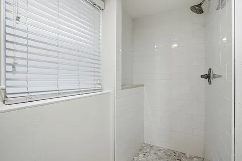 $825,000 | 1 Joanne Road, Burlington, MA 01803