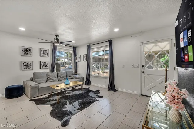$1,430 | 1334 Dorothy Avenue, Unit 3, Las Vegas, NV 89119