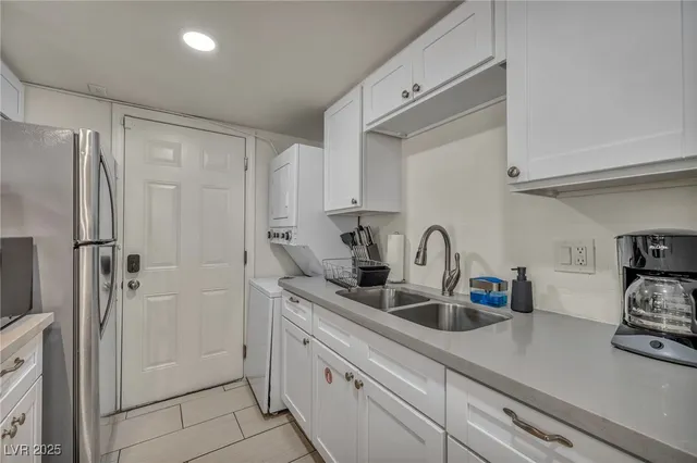 $1,430 | 1334 Dorothy Avenue, Unit 3, Las Vegas, NV 89119