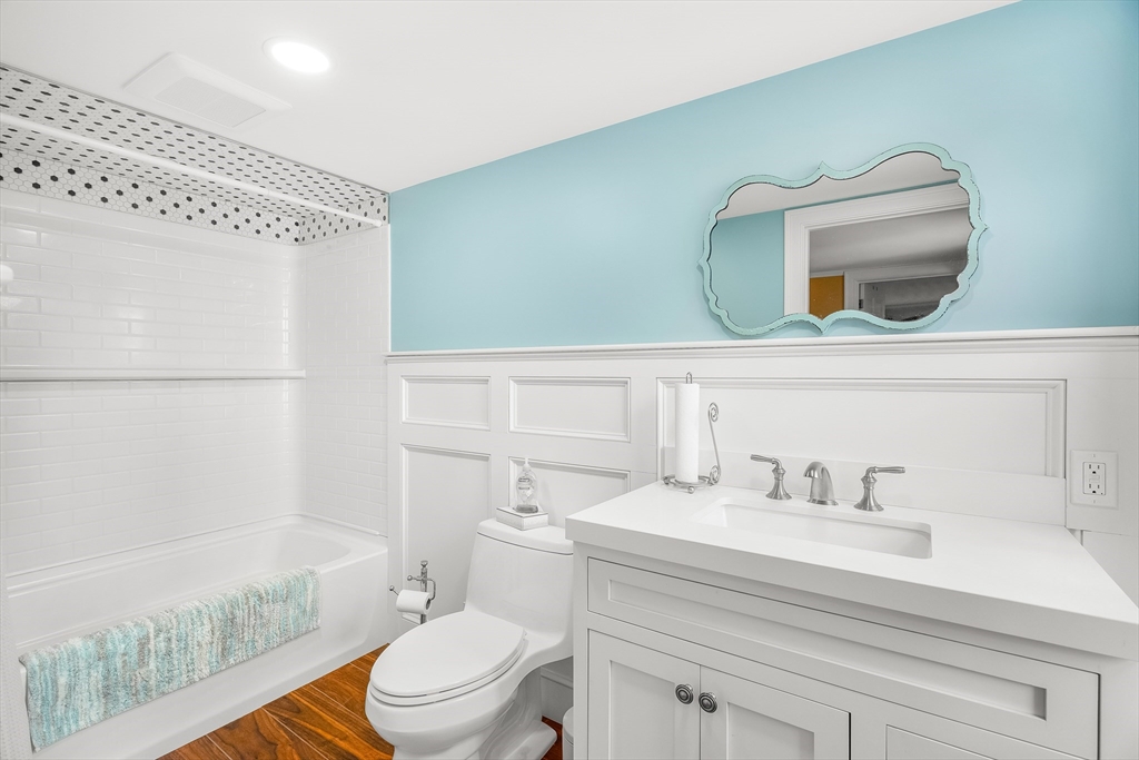 659 Front Street Marion, MA 02738 - Photo 40 of 42