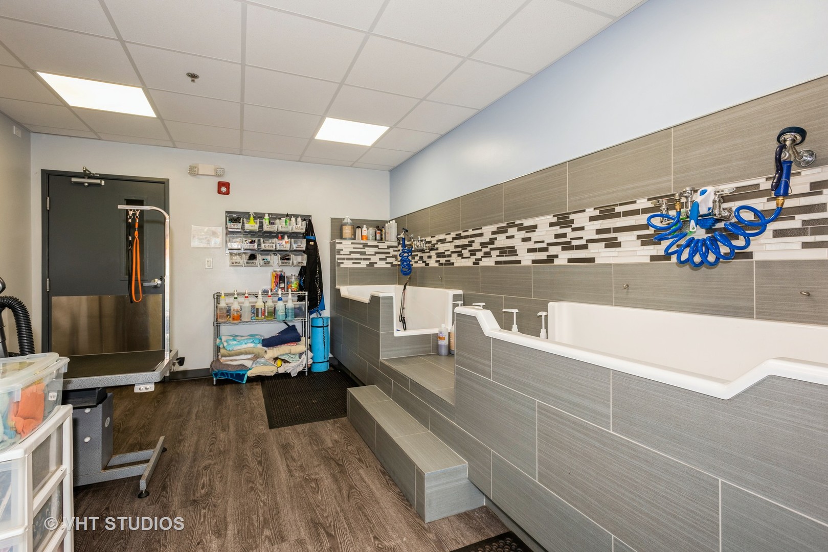 2423 Fargo Boulevard Geneva, IL 60134 - Photo 11 of 35