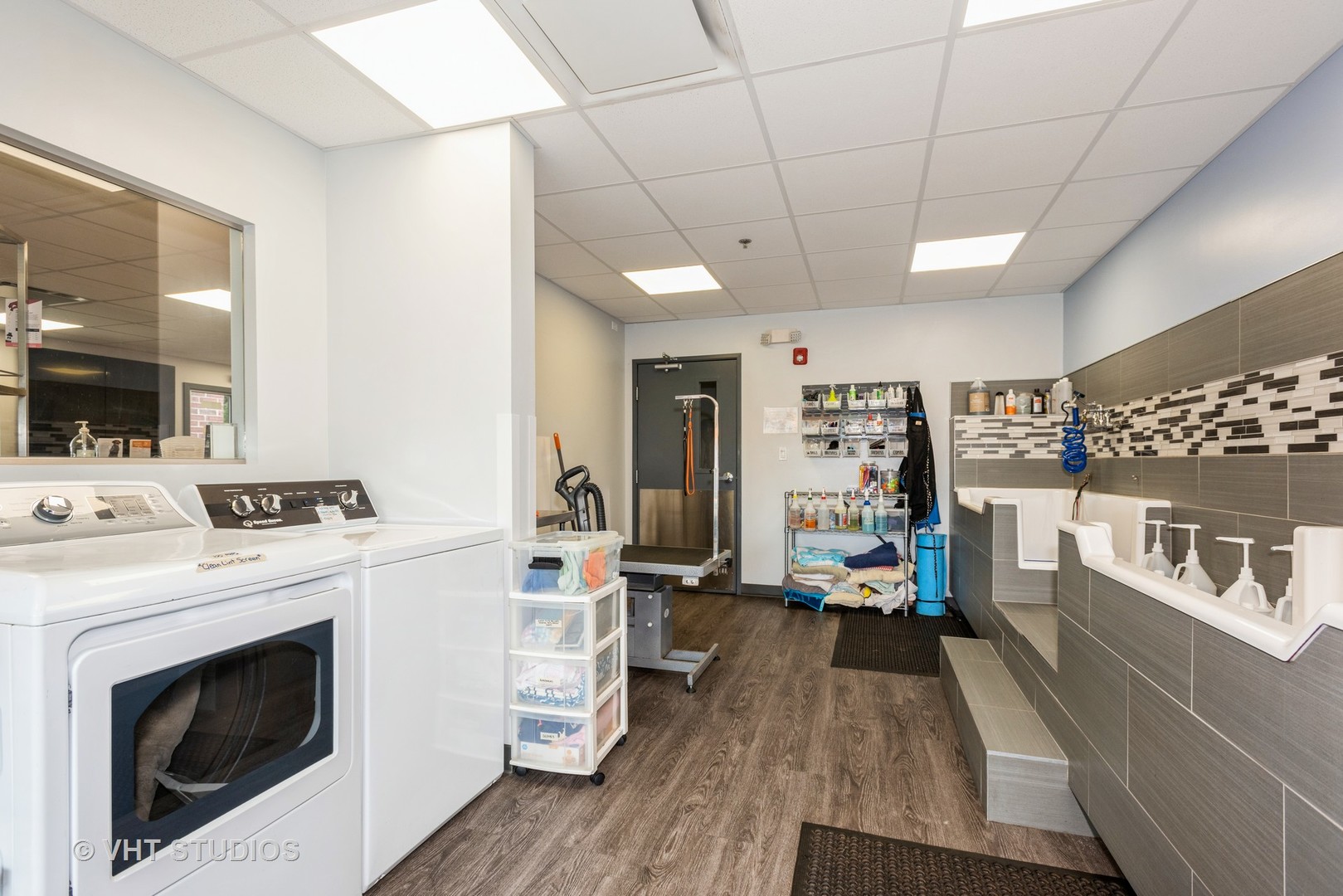 2423 Fargo Boulevard Geneva, IL 60134 - Photo 12 of 35