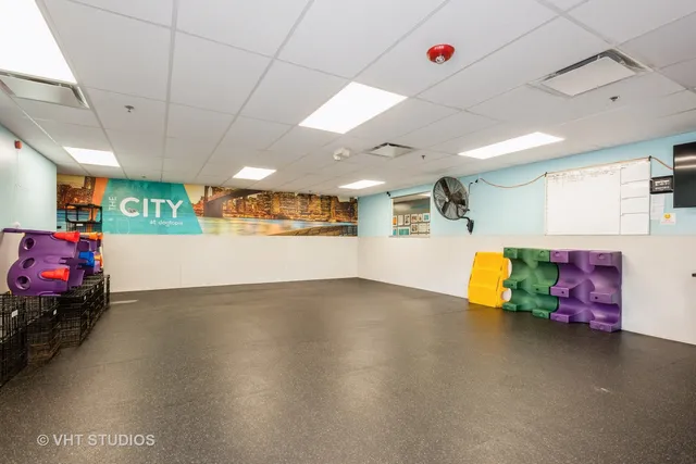 $1,595,000 | 2423 Fargo Boulevard, Geneva, IL 60134