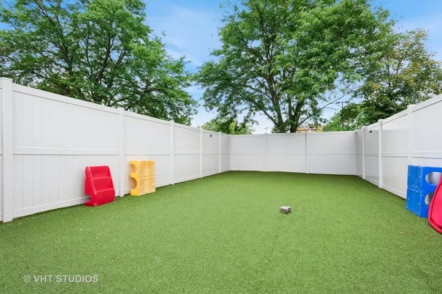 $1,595,000 | 2423 Fargo Boulevard, Geneva, IL 60134