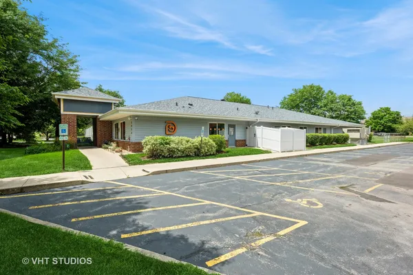 $1,575,000 | 2423 Fargo Boulevard, Geneva, IL 60134