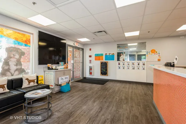 $1,595,000 | 2423 Fargo Boulevard, Geneva, IL 60134