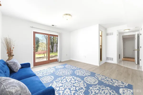 $689,000 | 8 Albemarle Road, East Brunswick, NJ 08816