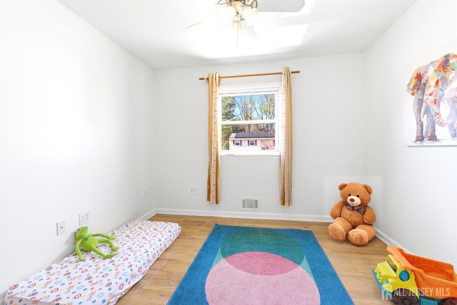 8 Albemarle Road East Brunswick, NJ 08816 - Photo 35 of 46