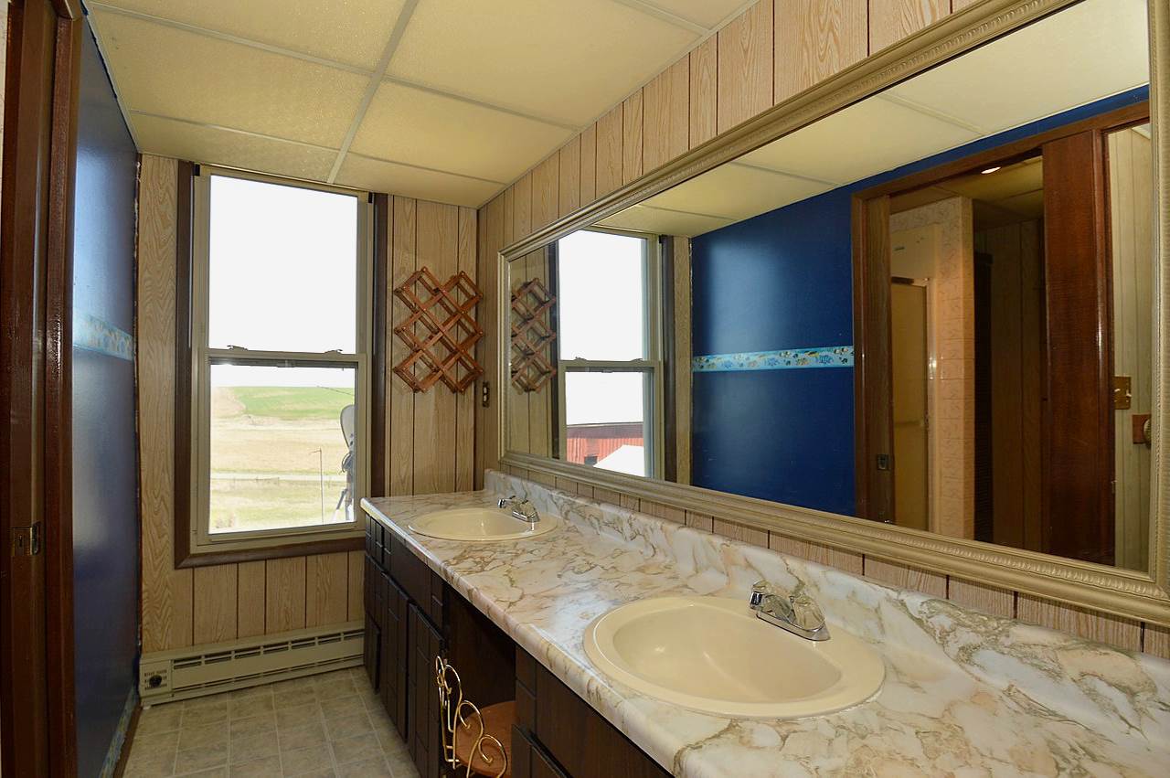 38971 Sherman Road North Wilbur, WA 99185 - Photo 15 of 20 Gallery Image 15
