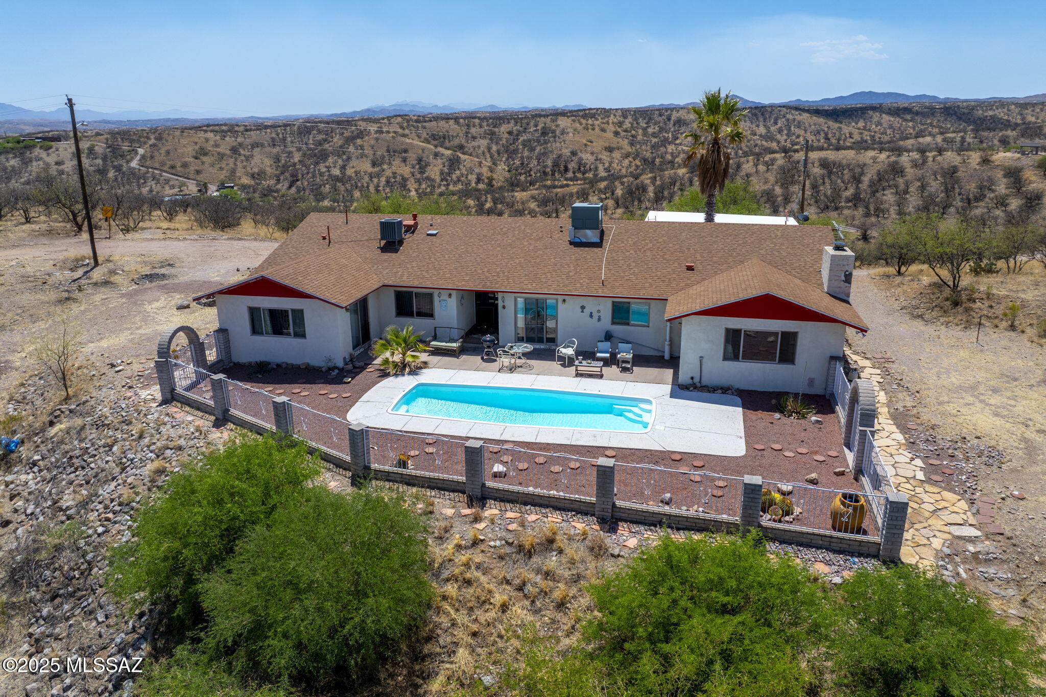 888 Cree Lane Rio Rico, AZ 85648 - Photo 2 of 47
