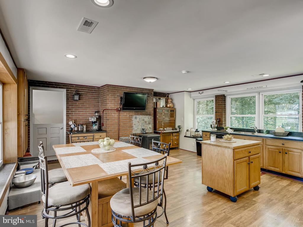 1200 Whitaker Mill Road Joppa, MD 21085 - Photo 7 of 48 Eat in Kitchen