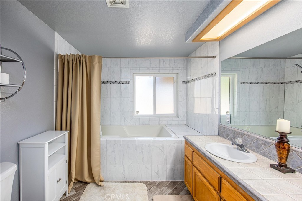 16403 El Centro Road Hesperia, CA 92345 - Photo 35 of 51