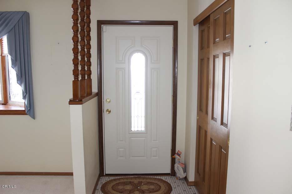 6523 Faircrest Road Columbus, OH 43229 - Photo 2 of 25 Gallery Image 2