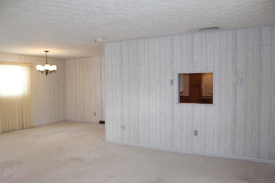 6523 Faircrest Road Columbus, OH 43229 - Photo 10 of 25 Gallery Image 10