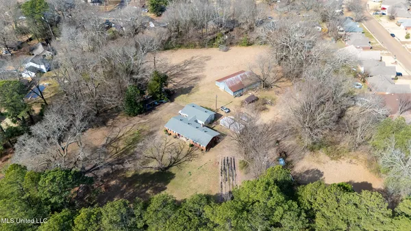 $3,999,970 | 2035 Highway 51 South, Hernando, MS 38632
