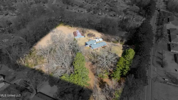 $3,999,970 | 2035 Highway 51 South, Hernando, MS 38632